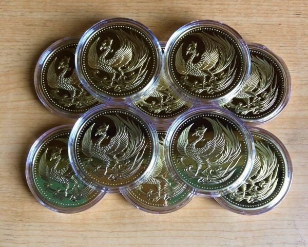 10個セット 金色10枚 鳳凰 天皇 菊御紋 不死鳥 通貨 コイン メダル 金貨
