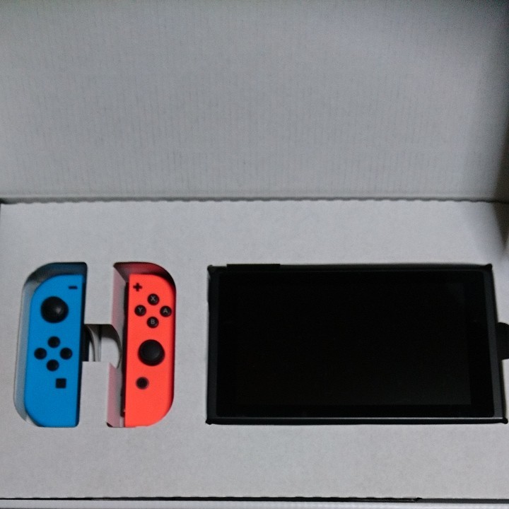 Nintendo Switch本体  ネオンブルー  ネオンレッド+リングフィット アドベンチャー
