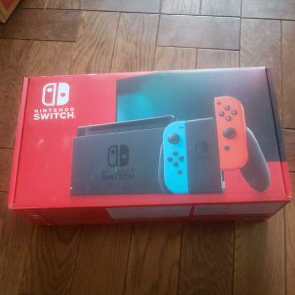 新型ニンテンドースイッチ本体 ネオンブルー ネオンレッド 保証印無し