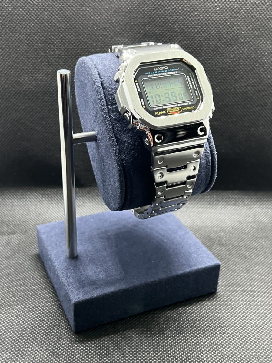 カスタムG-SHOCK Gショック メタルケース DW5600E-1V メンズ GMW-B5000D-1JF スタイルケース シルバー、ブラック、 ゴールド