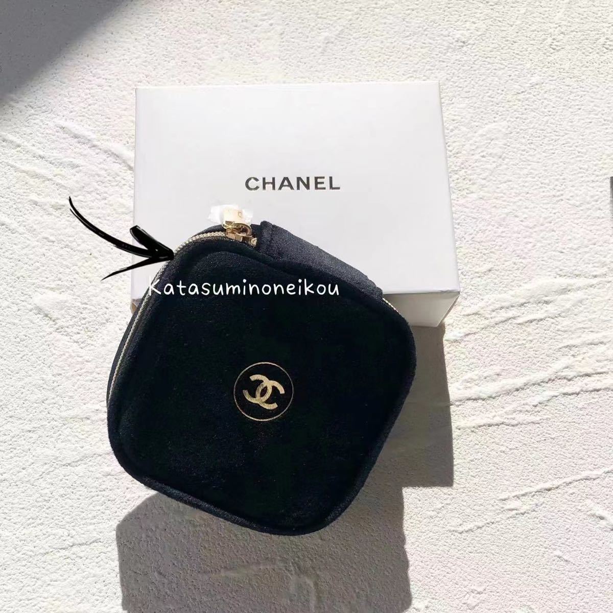 CHANEL シャネル 2021海外限定新作 ノベルティポーチ 外箱なし CHANEL シャネル 2021海外限定新作 ノベルティポーチ 外箱なし