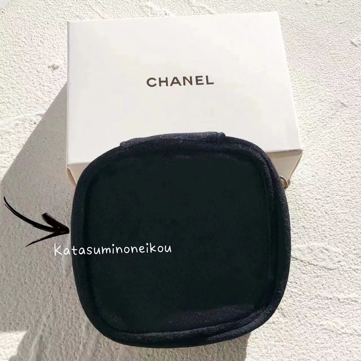 CHANEL シャネル 2021海外限定新作 ノベルティポーチ 外箱なし CHANEL シャネル 2021海外限定新作 ノベルティポーチ 外箱なし