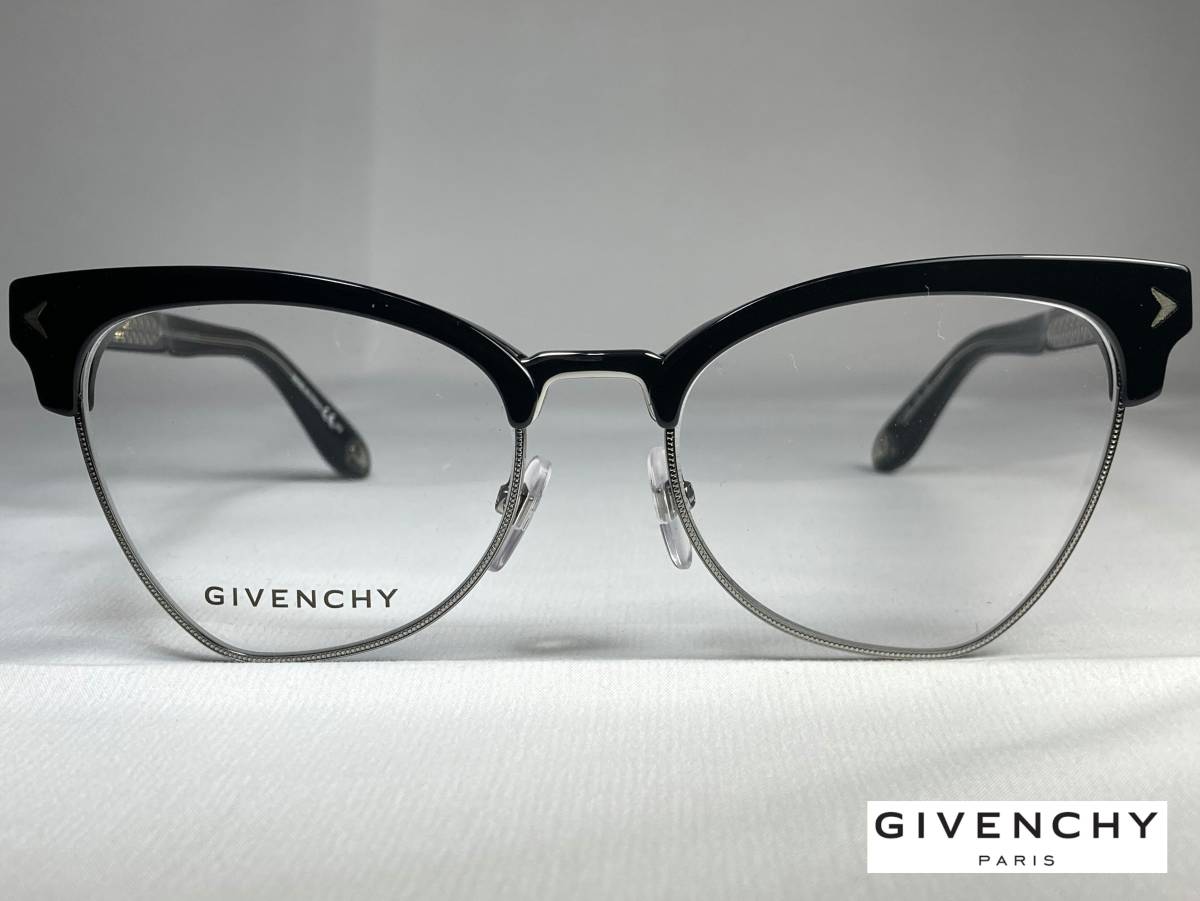 カテゴリ GIVENCHY by Ann.'s shop|ジバンシィならラクマ - 新品