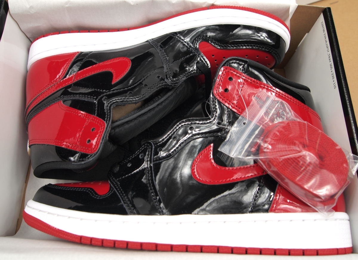 706 新品 ナイキ エアジョーダン1 ハイ OG アトモスソックス付 Nike
