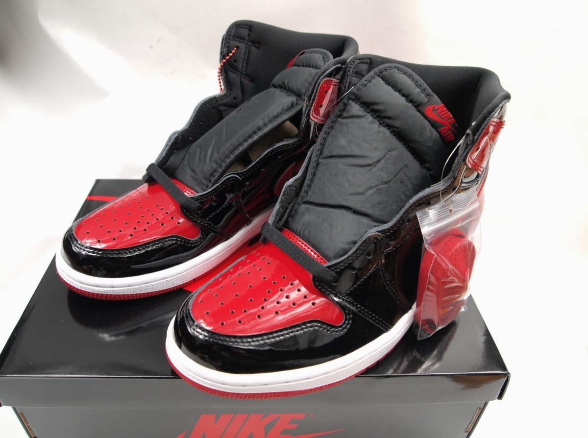 706 新品 ナイキ エアジョーダン1 ハイ OG アトモスソックス付 Nike