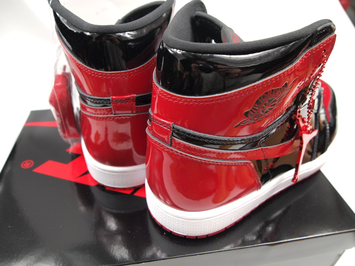 706 新品 ナイキ エアジョーダン1 ハイ OG アトモスソックス付 Nike