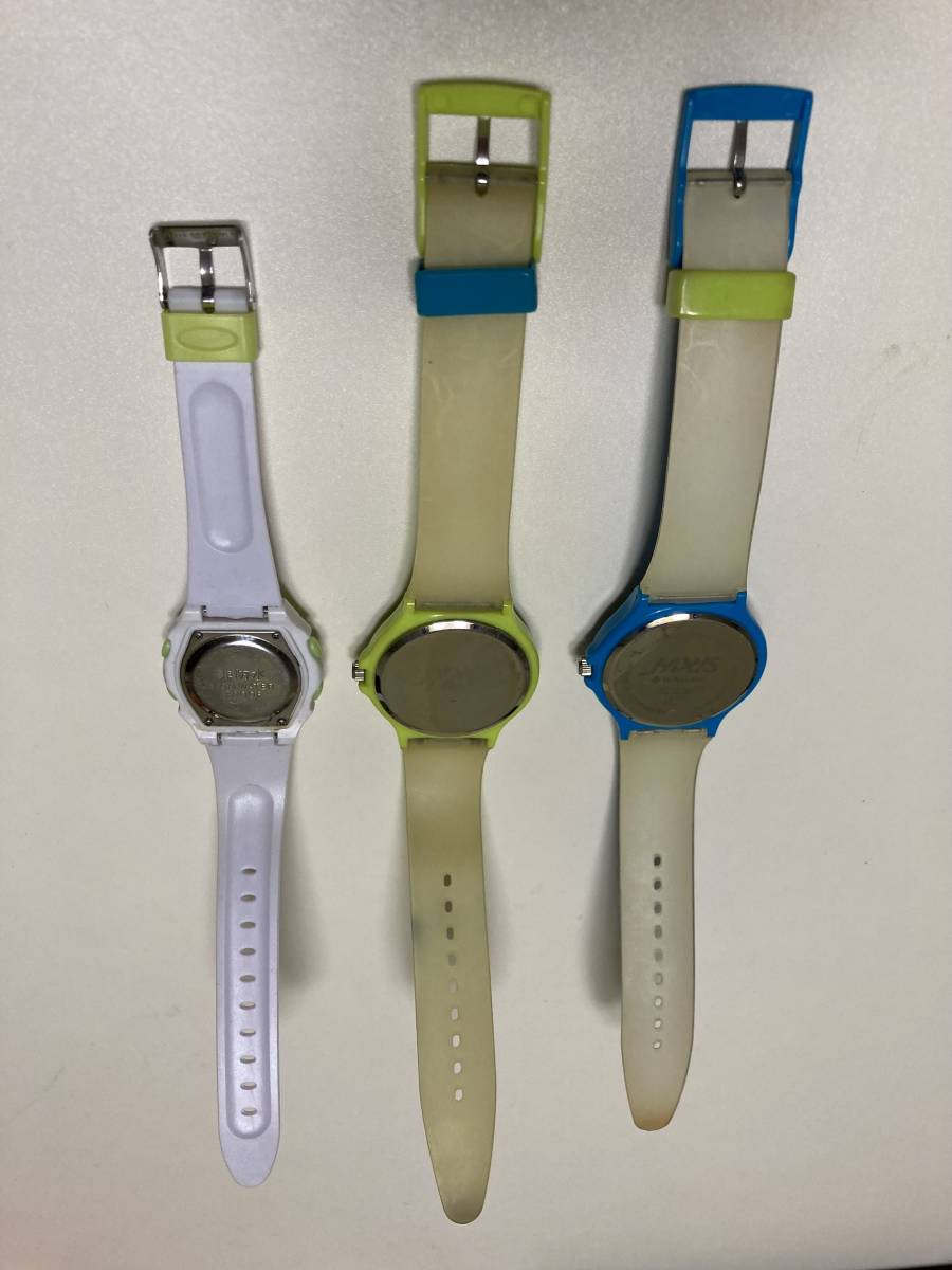  wristwatch 3 piece set ( freebie attaching )