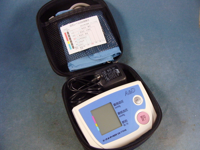 ◆A＆D　　デジタル血圧計　　UA-772V6◆エラー表示出ます→ジャンク◆