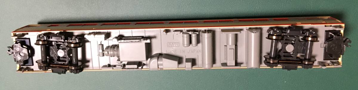 KATO キロ28 135(車両品番6121-1)T車 キハ58系非冷房車急行 KATO キロ28 135(車両品番6121-1)T車 キハ58系非冷房車急行