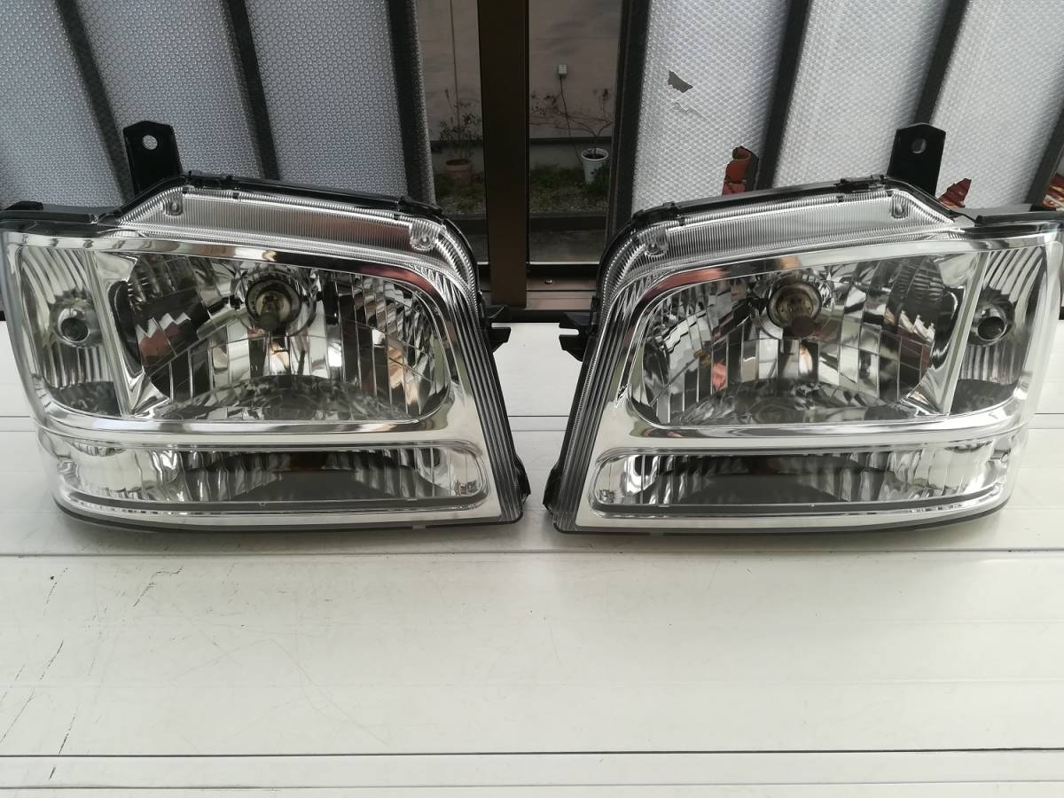 エブリィワゴン 後期 DA62W DA52W DG62W ヘッドライト左右KOITO 100