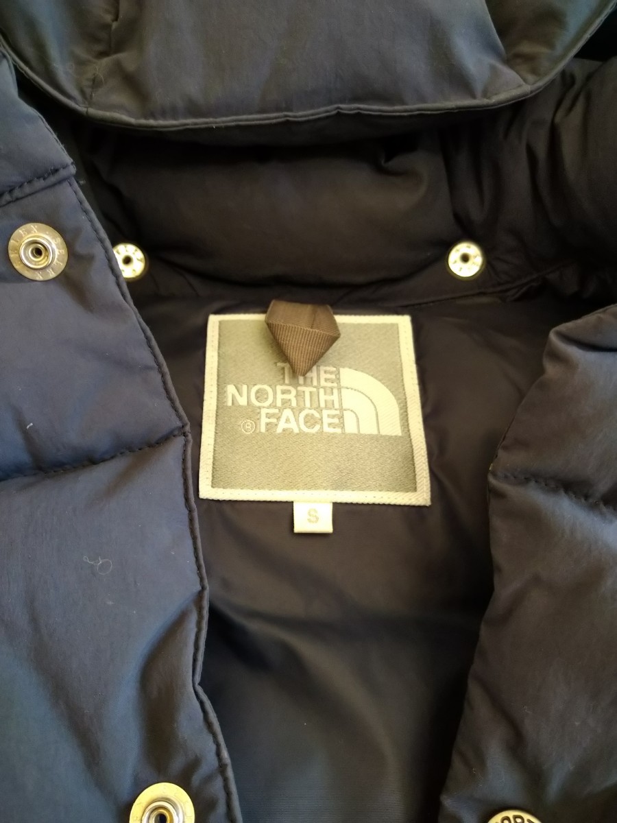 ノースフェイス　キャンプシエラ ダウンベスト the north face