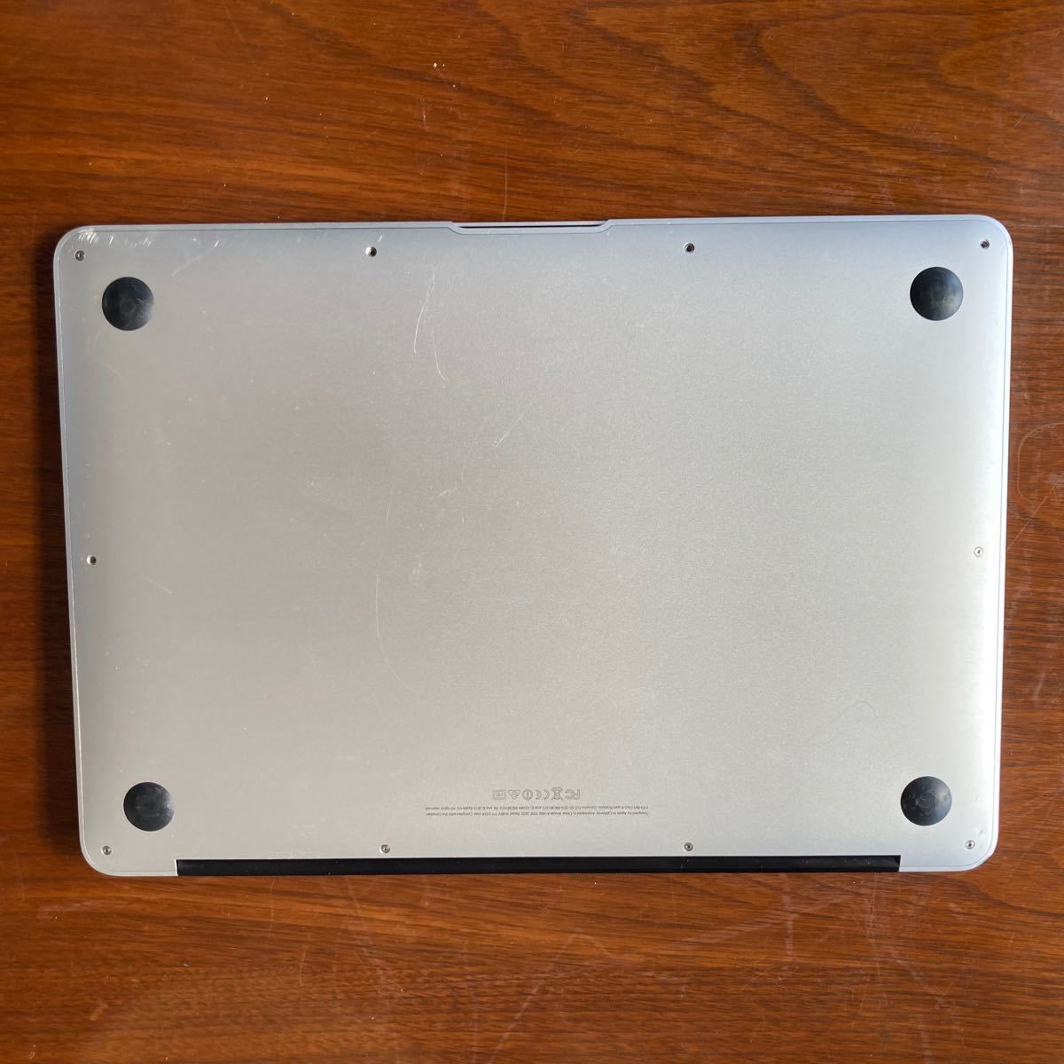 MacBook Air ［MD760J/B］ Early 2014モデル 箱付き 13インチ AC ...