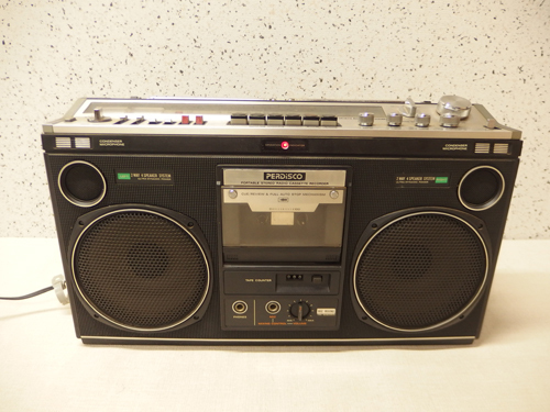 0120125b【HITACHI TRK-8080MKⅡ FM/AMステレオカセットレコーダー】ラジカセ/日立/ジャンク品_画像1