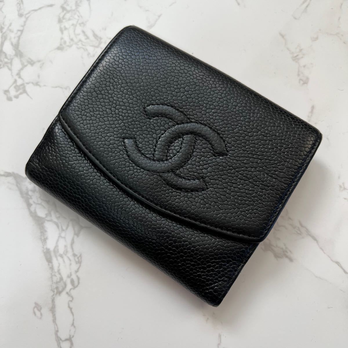 シャネル CHANEL キャビアスキン ココマーク Wホック 折り財布 二つ折り ミニ財布 コンパクト財布 黒 ブラック レザー