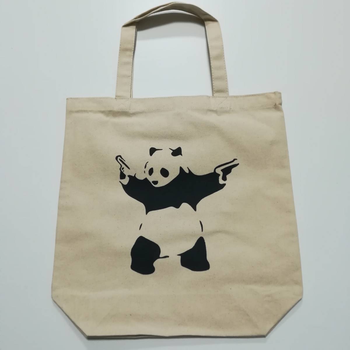 BANKSY・バンクシー・パンダ・ピストル・大熊猫