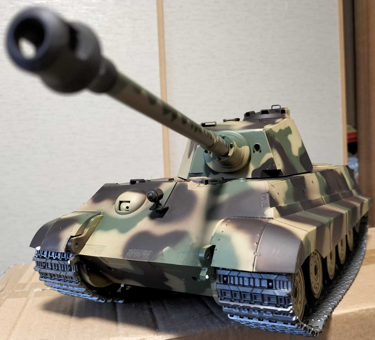 通常便なら送料無料 若干訳アリ1 16サイズ戦車ラジコン ドイツ