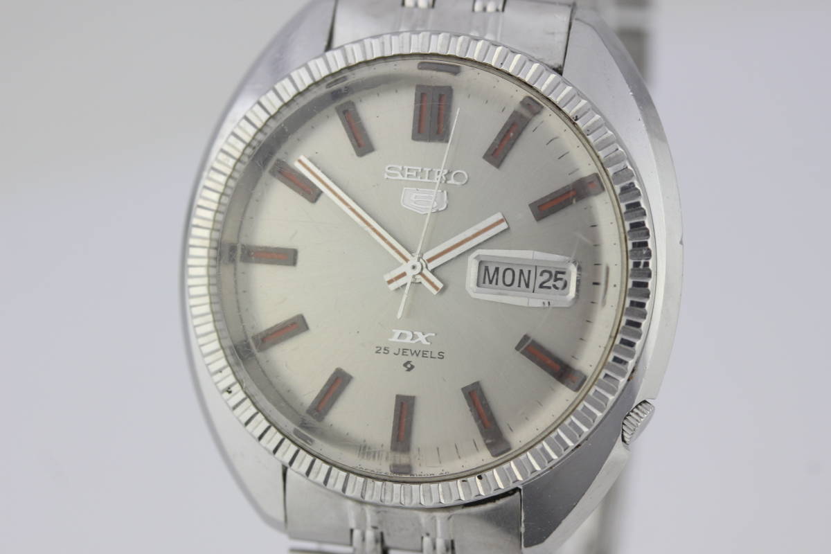 時計 SEIKO 5DX 25 JEWELS 6106-8140 AUTOMATIC Yahoo!オークション - SEIKO セイコー5 DX 6106-8140 25石 自動