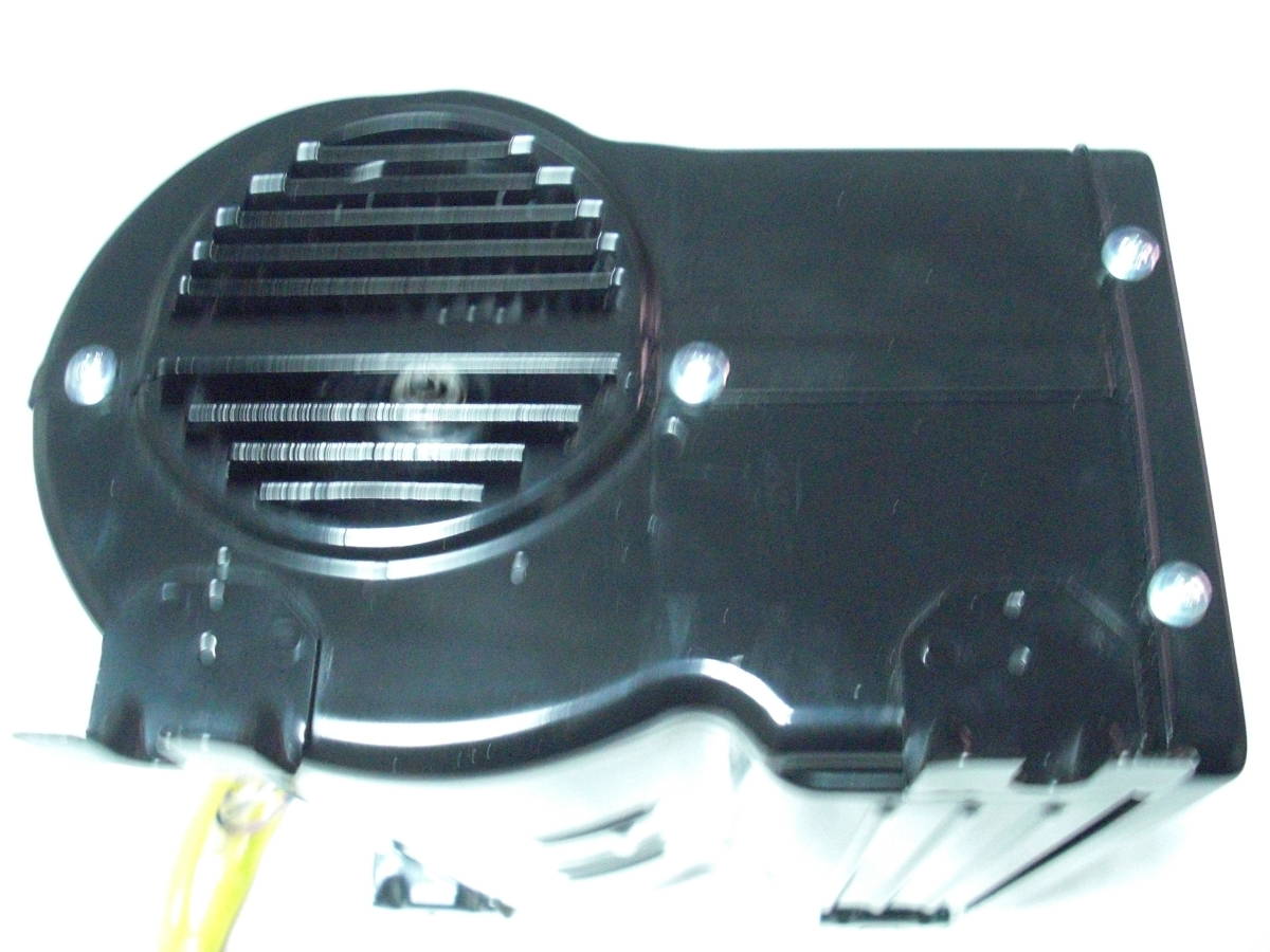 船舶・車等デンソー汎用角型 温水 ヒーターDC24V 美品 船舶・車等デンソー汎用角型 温水 ヒーターDC24V 美品