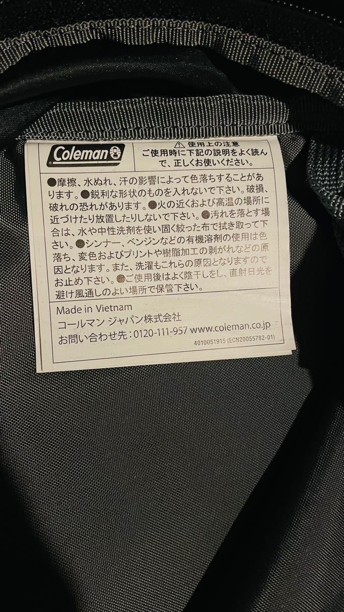 コールマンColeman バックパック　20リットル開封済み新品未使用　毛玉、毛羽立ち、傷なし新品価格11500円