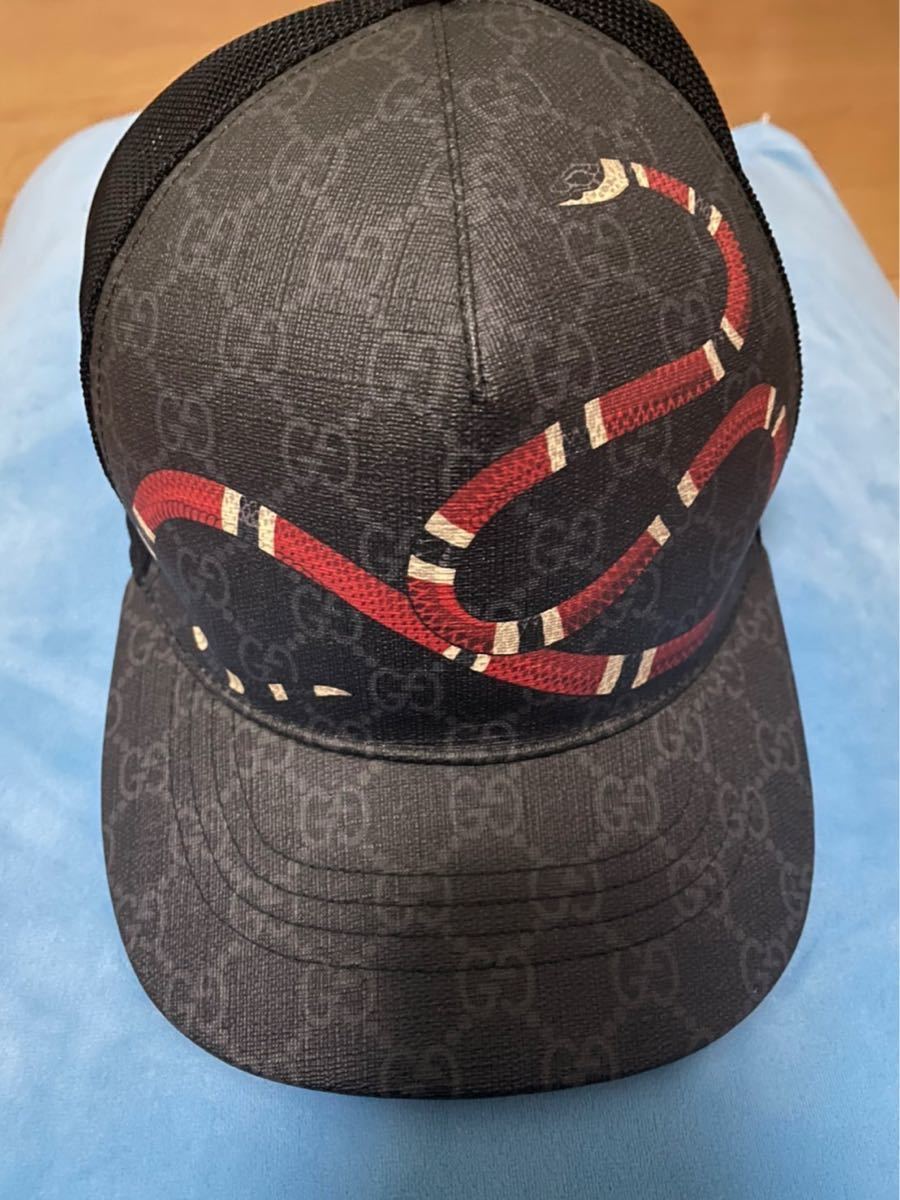 GUCCI ベースボールキャップ 蛇 スネーク メンズキャップ GUCCI ベースボールキャップ 蛇 スネーク メンズキャップ