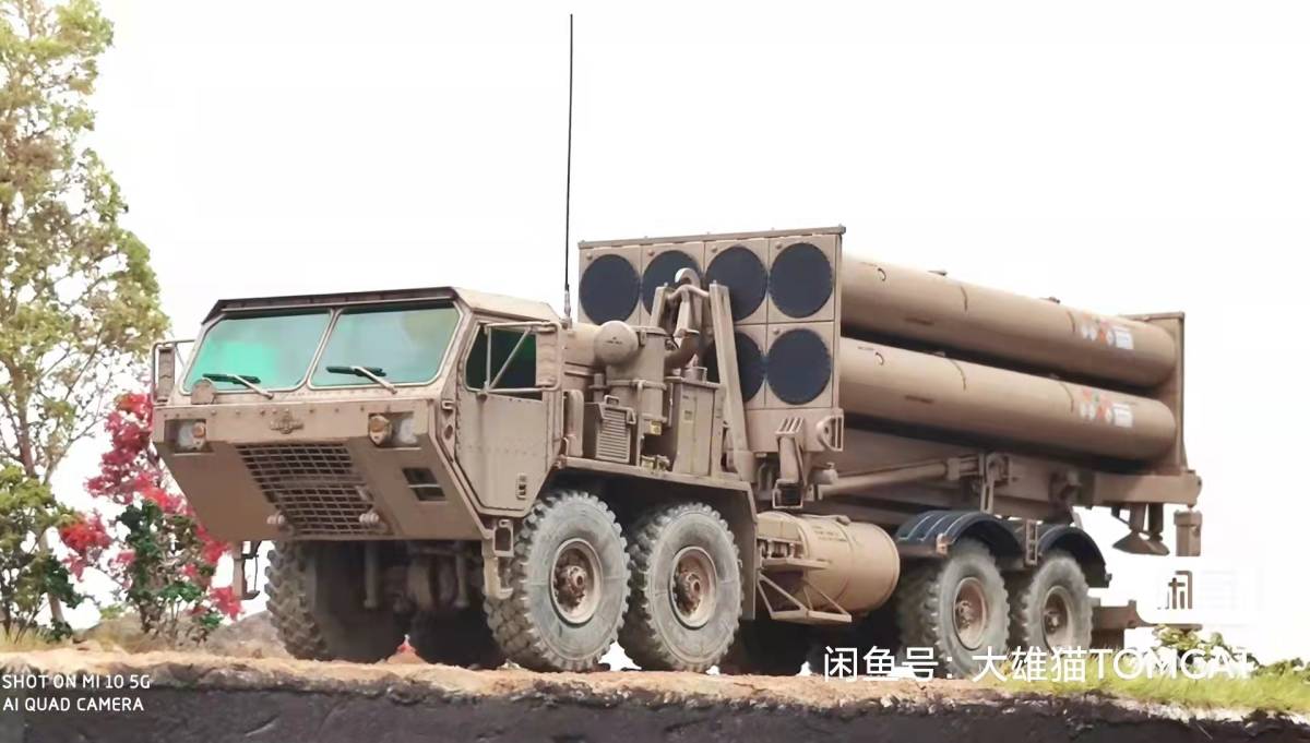 トランペッター 1/35 アメリカ陸軍 THAAD 弾道弾迎撃ミサイル トランペッター 1/35 アメリカ陸軍 THAAD 弾道弾迎撃ミサイル