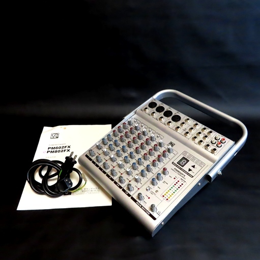 パワードミキサー PM802FX Classic Pro 取説付き 株式会社 パワードミキサー PM802FX Classic Pro 取説付き 株式会社