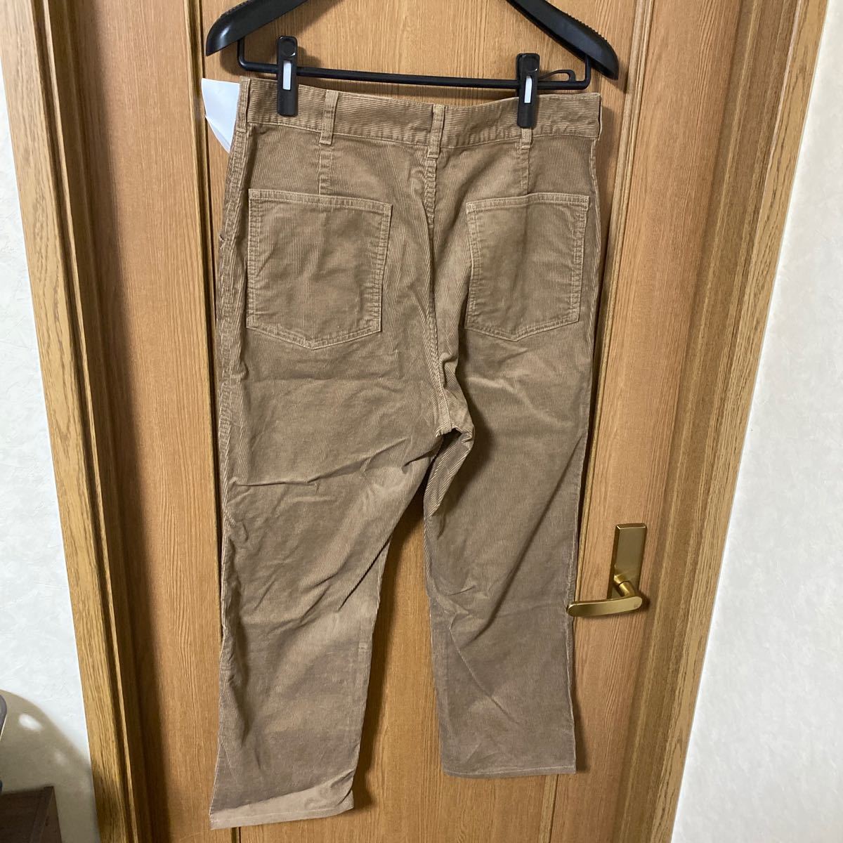 (85)UNIQLO U コーデュロイレギュラーフィットパンツ　BROWN