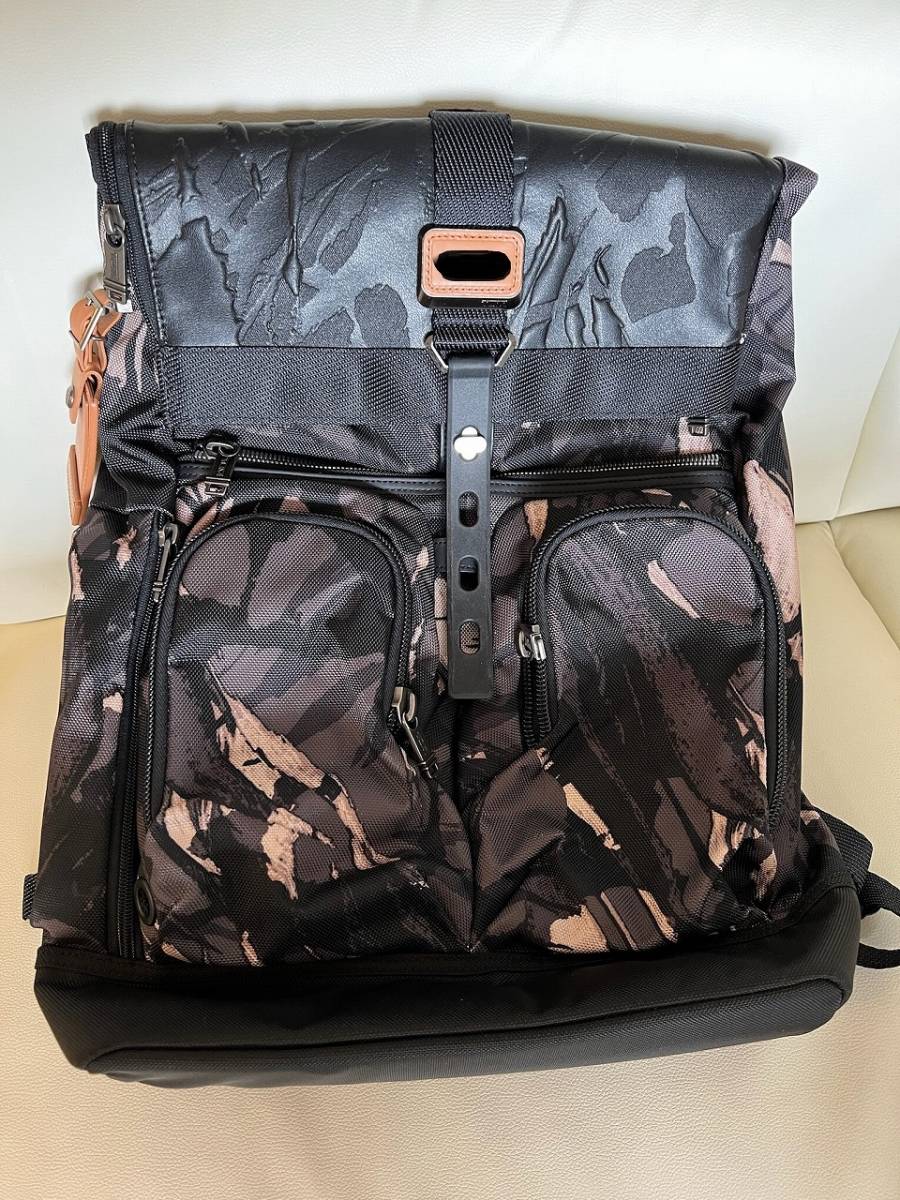 送料込/美品】 TUMI ALPHA BRAVO「ロンドン」ロール・トップ・バック