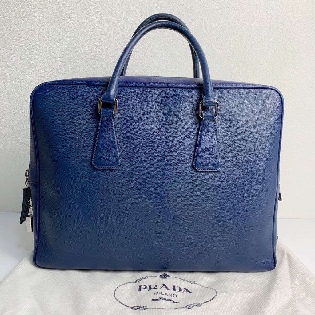 1円【希少色 稀品】PRADA プラダ ブリーフケース ビジネスバッグ ハンドバッグ サフィアーノ レザー 本革 カード付 ダイヤル 鍵付 ブルー_画像2