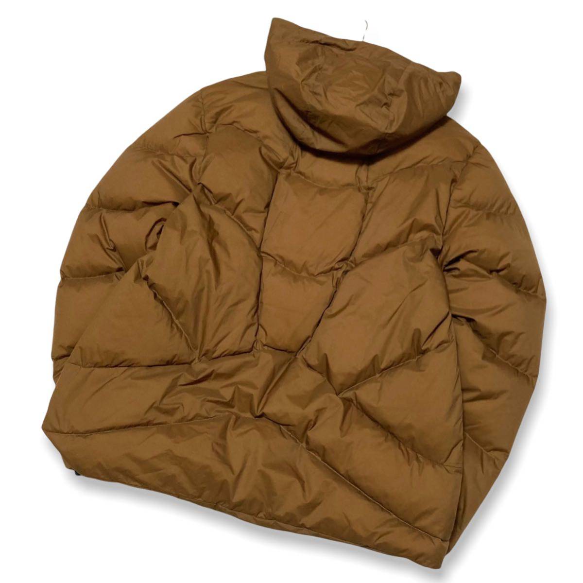 美品 GOLDWIN ゴールドウィン PERTEX 光電子ダウン DOWN PARKA ダウン