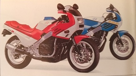 GSX-R　(GK71F)　車体カタログ　販売店印あり　古本・即決・送料無料　管理№ 4197B