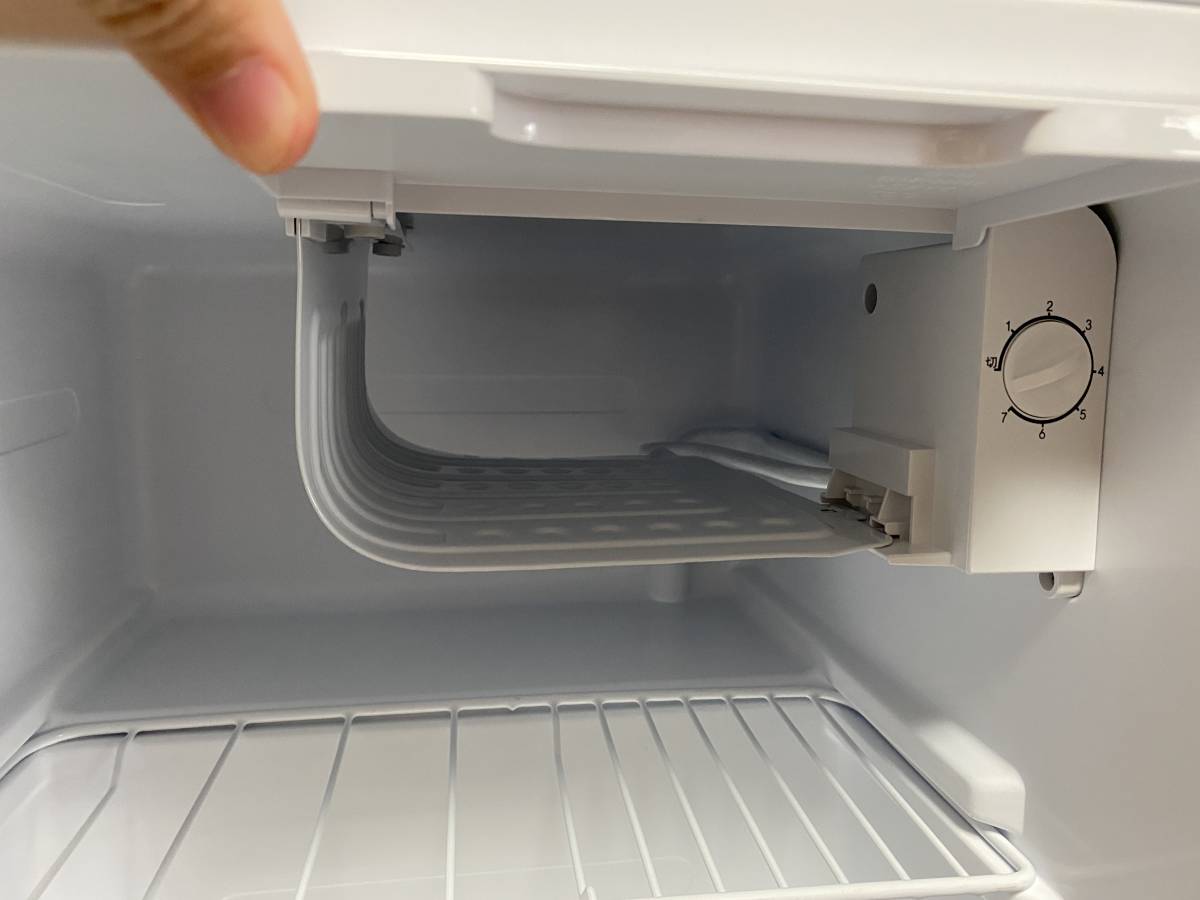 【比較的美品】家庭用ノンフロン 小型冷蔵庫 アレジア ALLEGiA AR-BC46 46L 2019年製_画像3