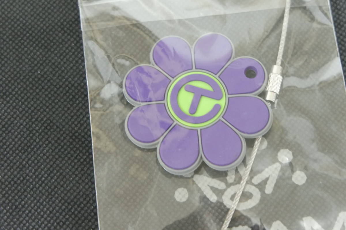 超激レア 限定品 SCOTTY CAMERON FLOWER Purple Circle T KEY FOB スコッティ・キャメロン フラワー キーフォブ キーホルダー 新品_画像2