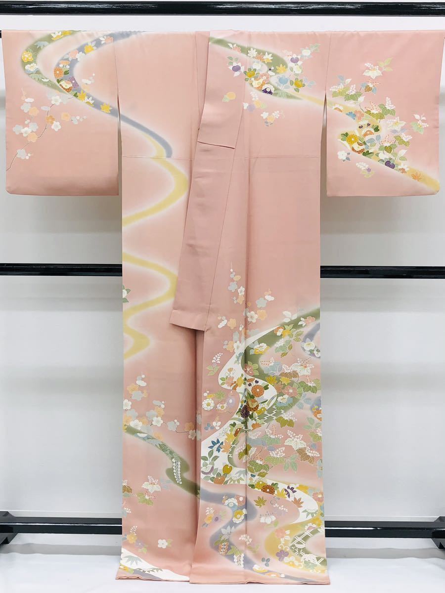 金駒刺繍“素敵な物語を開く露芝に雪輪、うさぎ♪”訪問着 金駒刺繍“素敵な物語を開く露芝に雪輪、うさぎ♪”訪問着 着物 E276