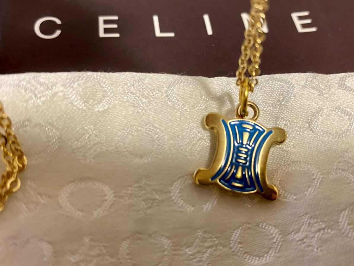 新品未使用♪ マカダム柄 一点のみ! 正規品 セリーヌ CELINE トップ ペンダント ネックレス チャーム ゴールド 水色 プレゼントにも♪