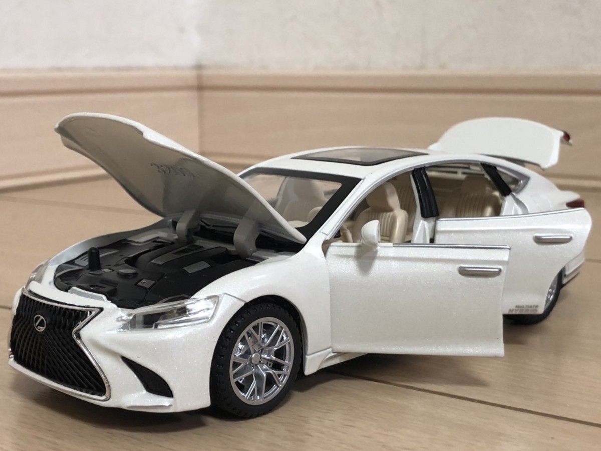 レクサス LEXUS LS500 白 ミニカー 1/32 ホワイト|Yahoo!フリマ(旧