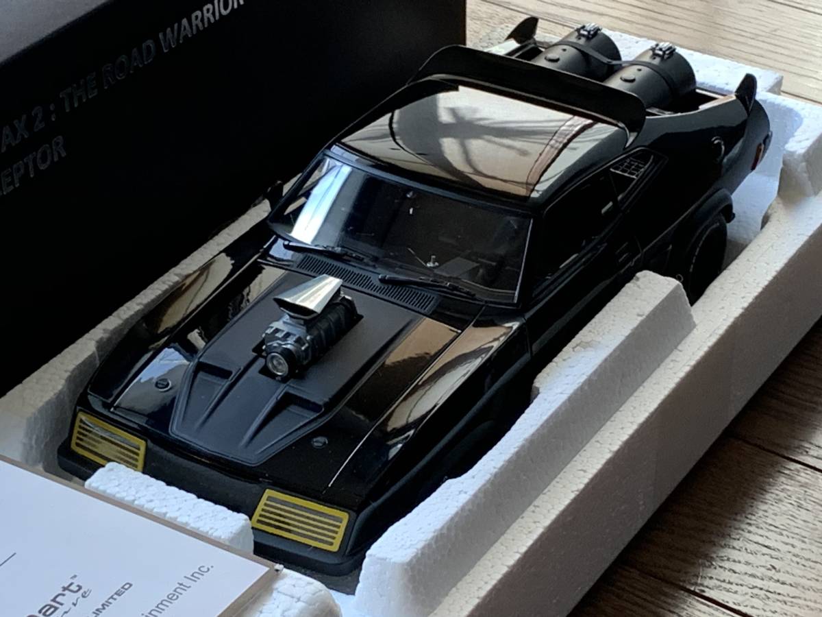 AUTOart 1/18 MAD MAX 2 : THE ROAD WARRIOR INTERCEPTOR AUTOart 1/18 MAD MAX 2 : THE ROAD WARRIOR INTERCEPTOR