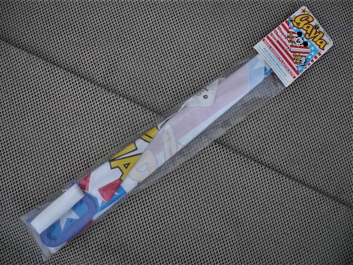 10 set! that time thing,No.1. kite * America made geila kite X10 set * Mickey & Donald : Disney geila new goods unopened goods.
