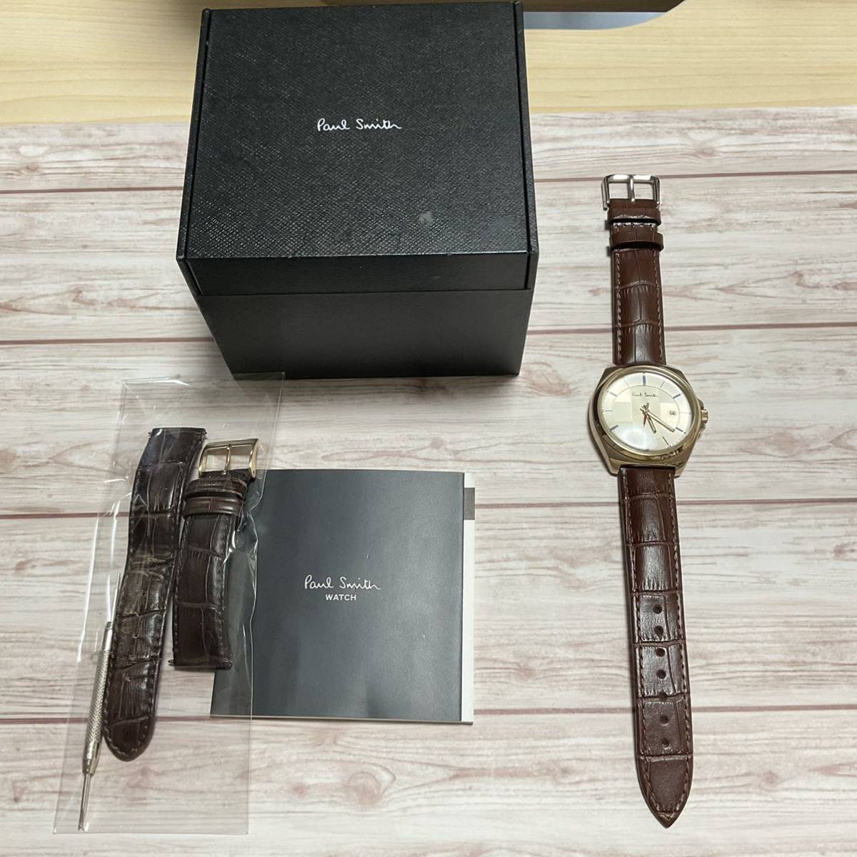 みです ヤフオク! - Paul Smith WATCH ポー... ブラウン - journals.researchsynergypress.com