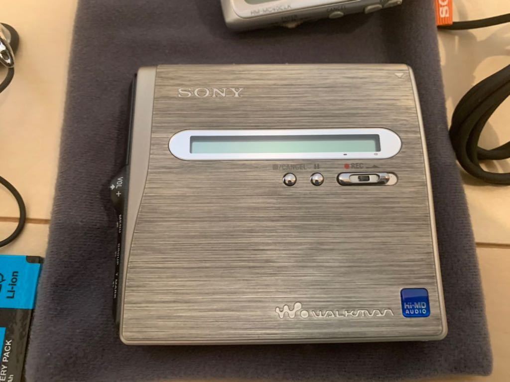 ジャンク ソニー SONY MD WALKMAN MZ-NH1 MDプレーヤー・ポータブル MD