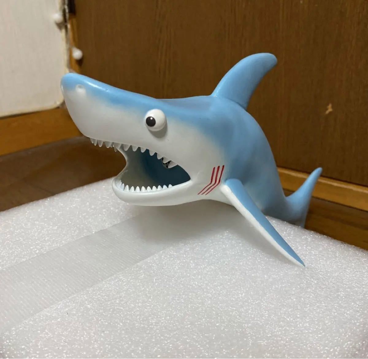 トイストーリー ミスターシャーク レプリカ