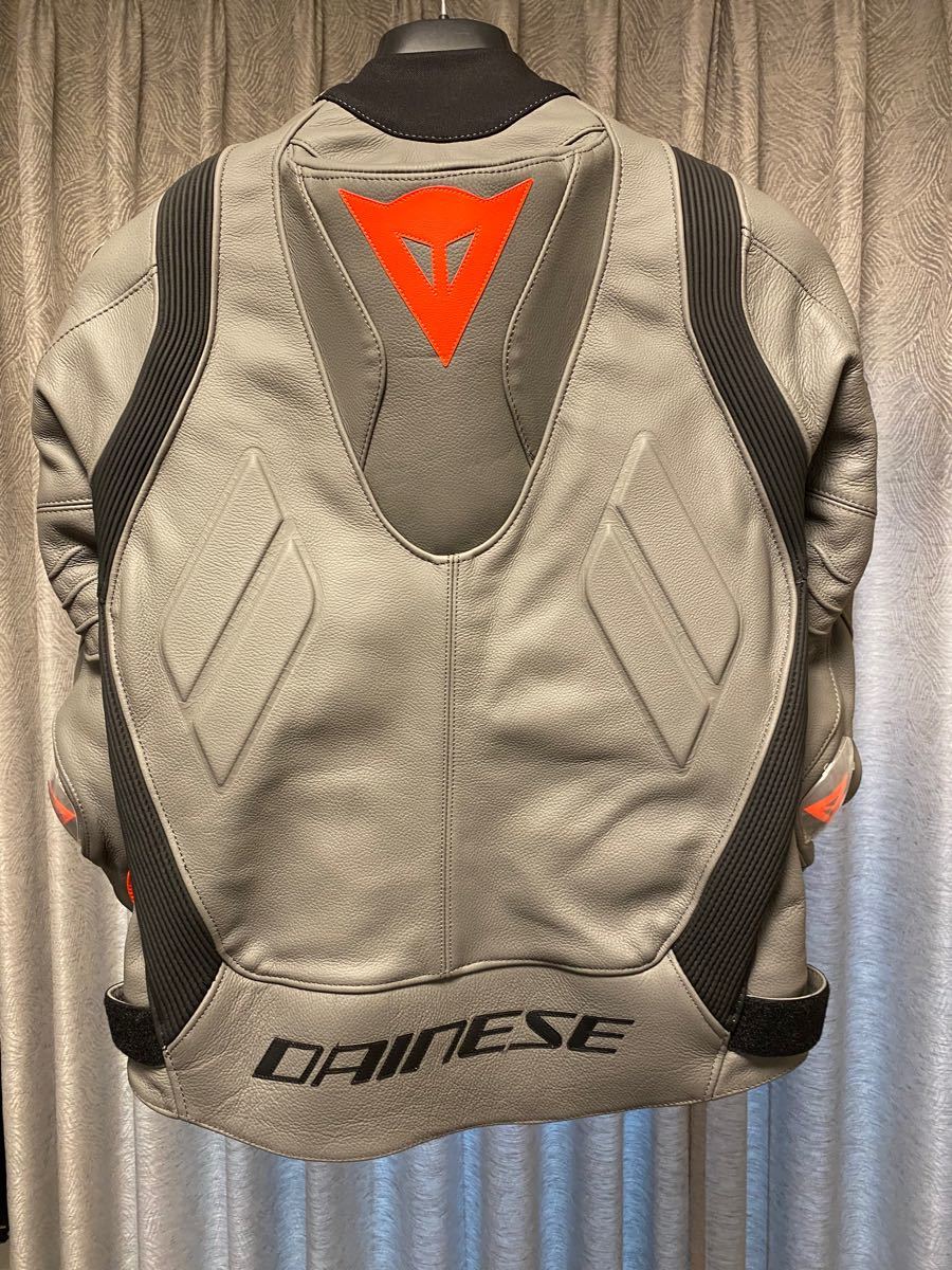 新品ダイネーゼ   SUPER RACE レザージャケット 50 DAINESE チャコールグレー