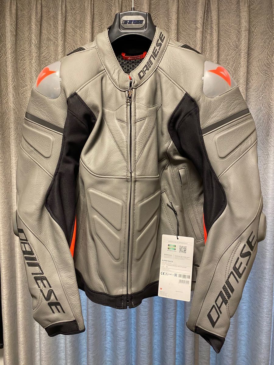 新品ダイネーゼ   SUPER RACE レザージャケット 50 DAINESE チャコールグレー