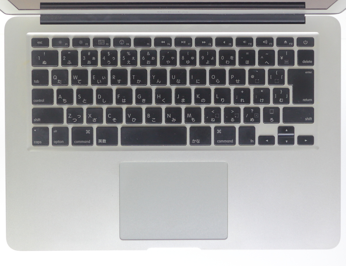 Apple MacBook Air (13-inch, Late 2010)/1.86GHz Intel Core 2 Duo/2GBメモリ/SSD128GB/OS X Yosemite/バッテリー無し ジャンク扱い_画像3