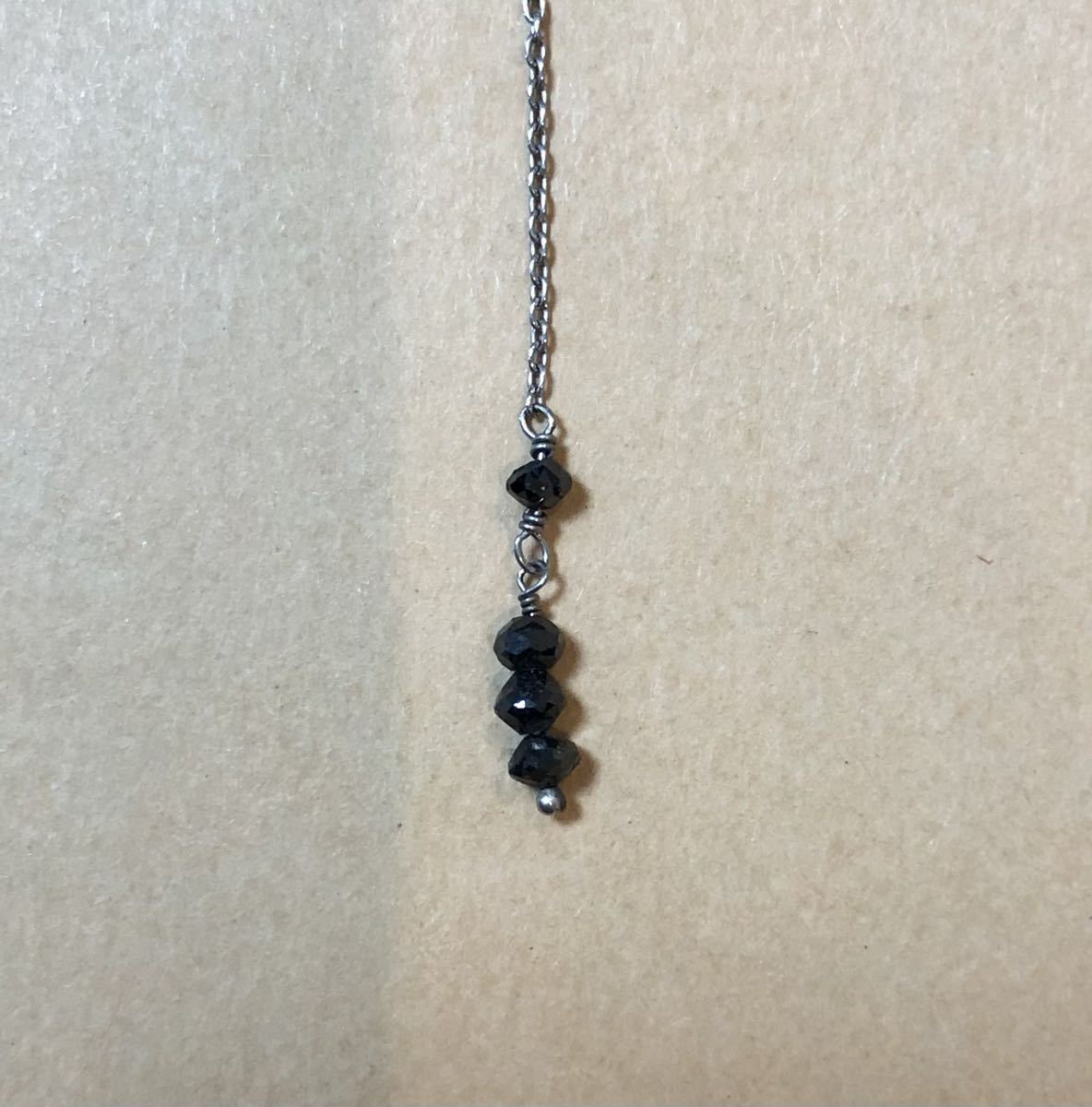 【はこぽす対応商品】 K10WG ブラックダイヤモンド アメリカン