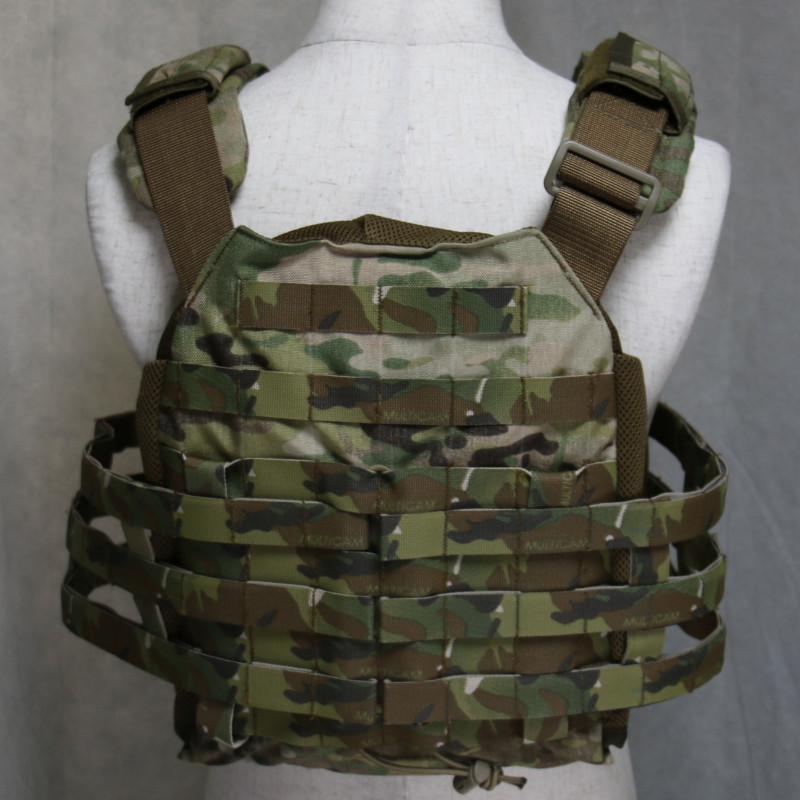 ORDNANCE(オードナンス)沖縄】プレートキャリア マルチカム サイズL