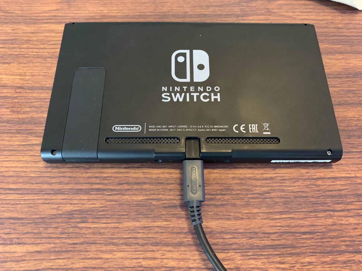 中古 Nintendo Switch 本体 (第1世代)