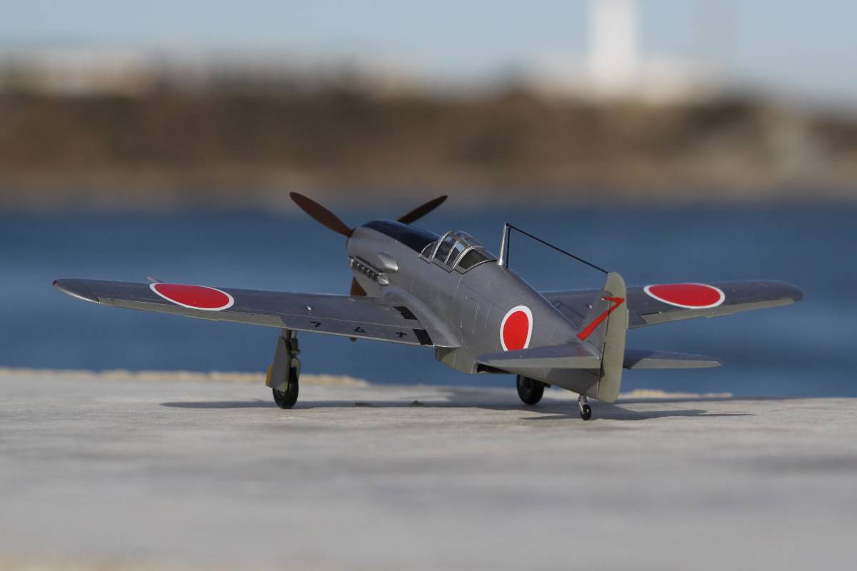 航空機模型完成品】ハセガワ1/72 川崎キ-61 三式戦闘機飛燕一型丁第七