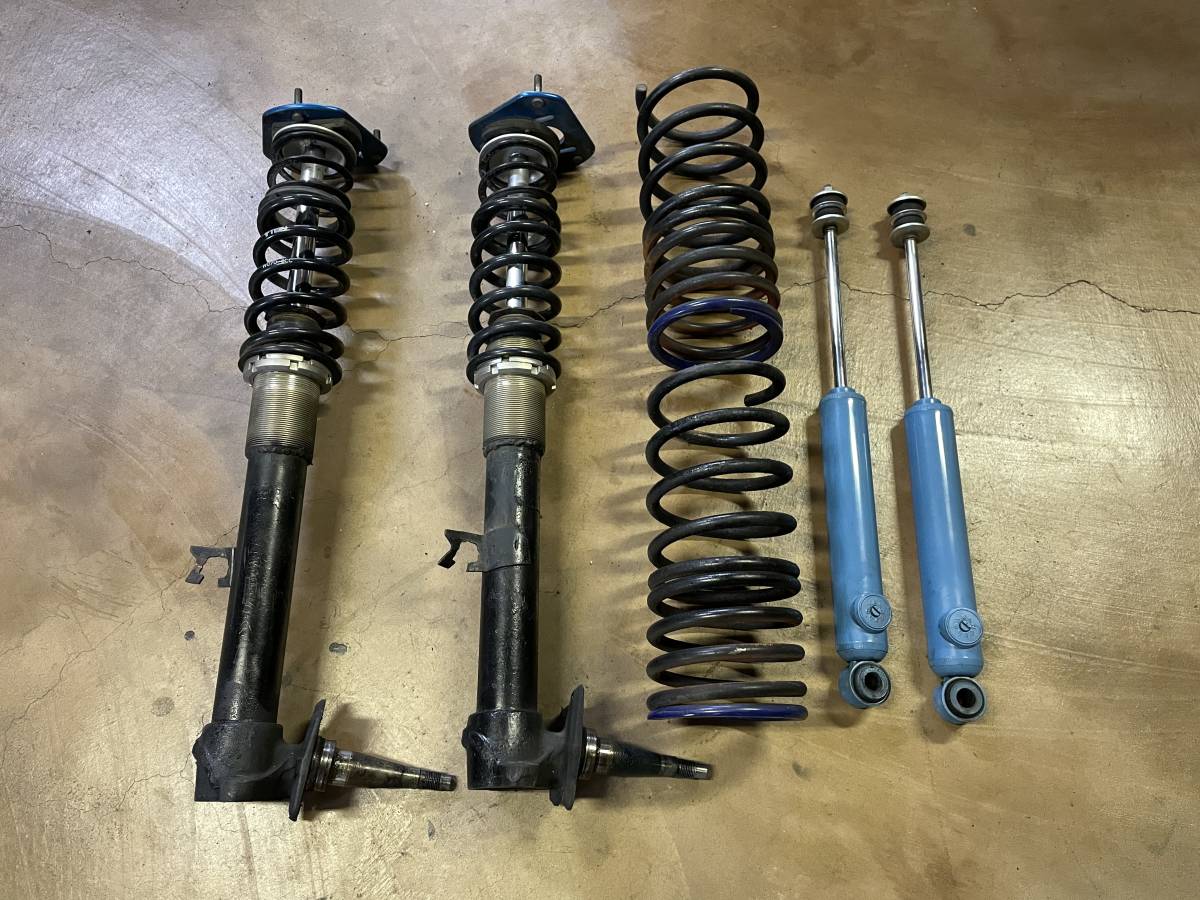 新春セール中 Ae86 レビン トレノ ピロアッパー付 フロント車高調 リア一式 Trd ショック抜け無し 新品販売品 ban Pk 新春セール中 Ae86 レビン トレノ ピロアッパー付 フロント車高調 リア一式 Trd ショック抜け無し 新品販売品 ban Pk