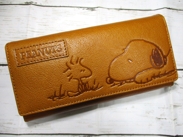 新品 財布 レディース 長財布 かぶせ スヌーピー SNOOPY ブランド 本革 スヌーピーとウッドストックの Friends キャメル1点_画像1